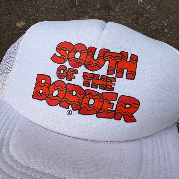 Vintage SOUTH OF THE BORDER trucker hat mesh foam white - Picture 2 of 6
